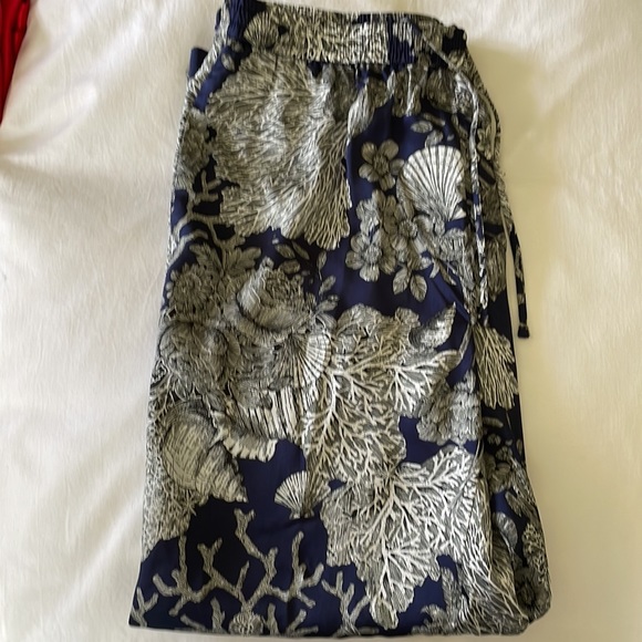 NWT J Crew collection satin pants - Picture 4 of 5